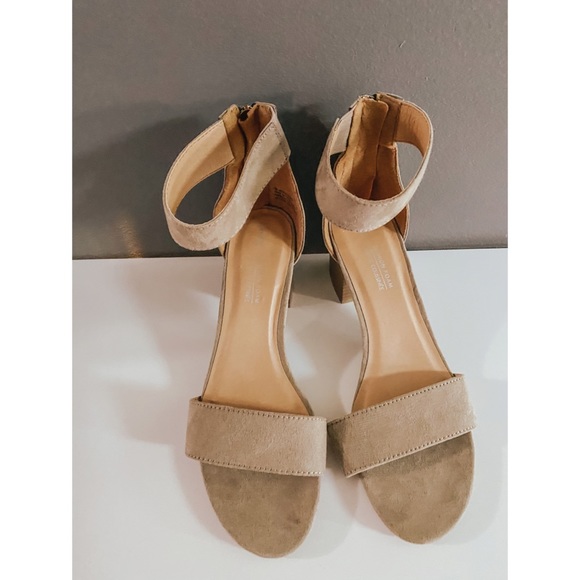 Block heel sandals 👡